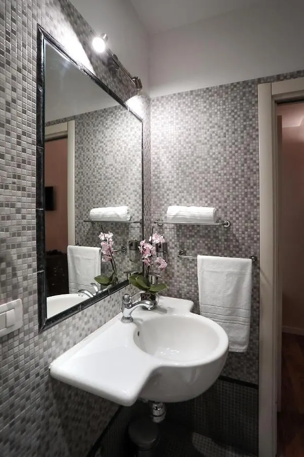 Elegant Rooms Roma - Guest House 0*, Rom